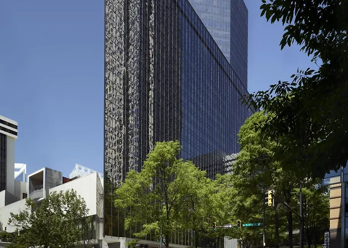 Omni Charlotte Hotel